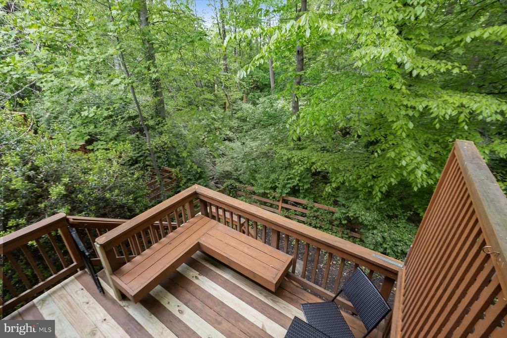 Image 42 of property listing at 10525 ENGLISHMAN DR #178, Rockville, MD 20852