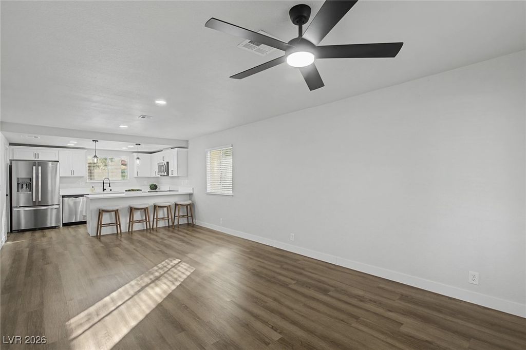 Image 5 of property listing at 4420 Rich Drive D, Las Vegas, NV 89102