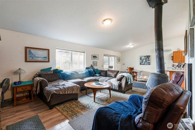 126 Bethany Ln., Winlock, WA 98596