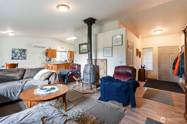 126 Bethany Ln., Winlock, WA 98596