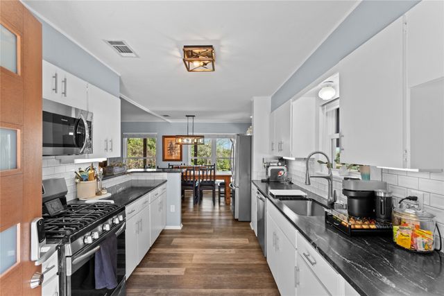 115 County Road 1620, Clifton, TX 76634