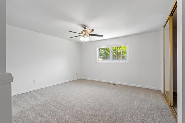 1500 Kentwood Ave, Modesto, CA 95355