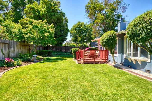 1500 Kentwood Ave, Modesto, CA 95355