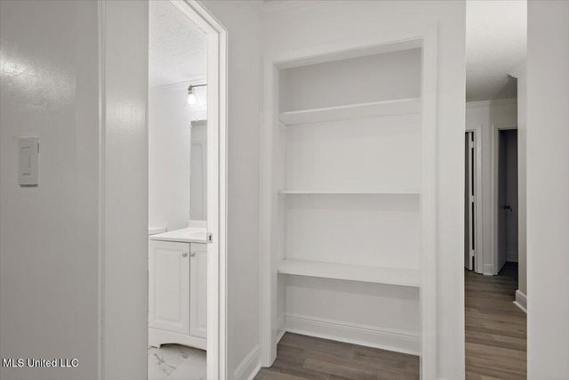 1308 Wooddell Drive, Jackson, MS 39212