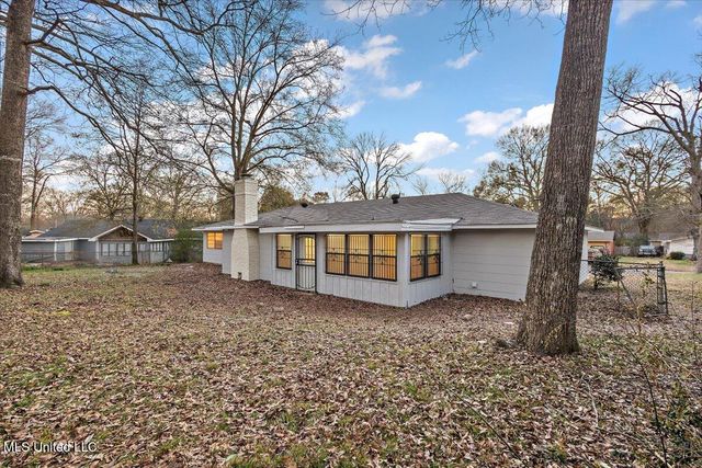 1308 Wooddell Drive, Jackson, MS 39212