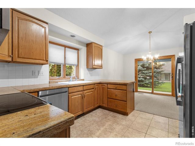 1825 44th Ave Ct, Greeley, CO 80634