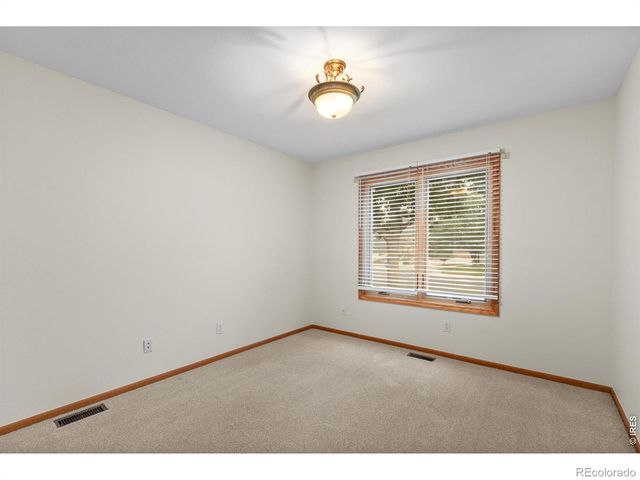 1825 44th Ave Ct, Greeley, CO 80634