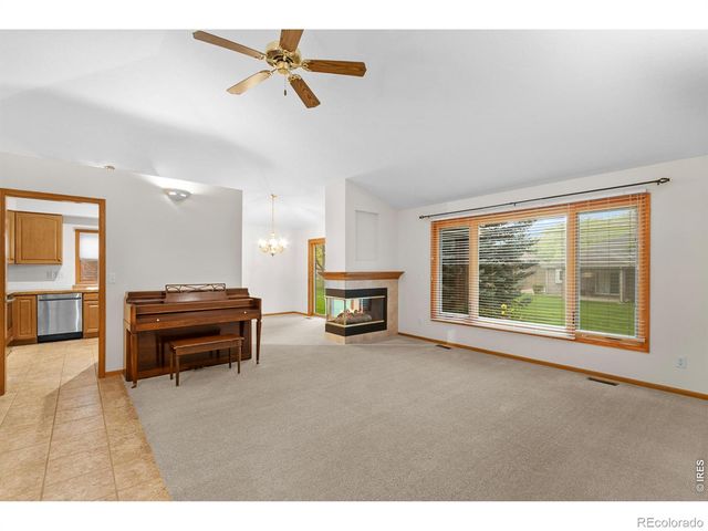 1825 44th Ave Ct, Greeley, CO 80634