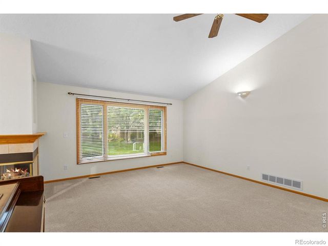 1825 44th Ave Ct, Greeley, CO 80634