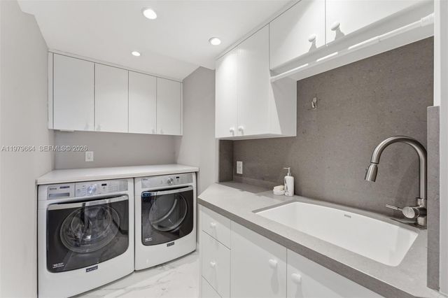 2000 Towerside Ter PH2, Miami, FL 33138