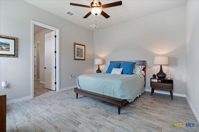 220 Bolivar Way 101, San Marcos, TX 78666
