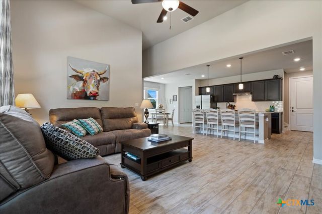 220 Bolivar Way 101, San Marcos, TX 78666