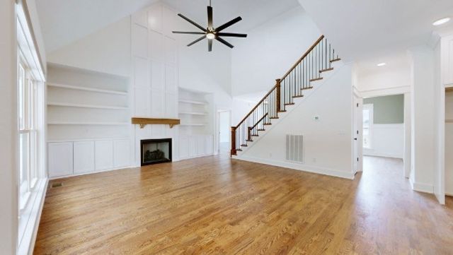 2504 Colleen Dr, Murfreesboro, TN 37128