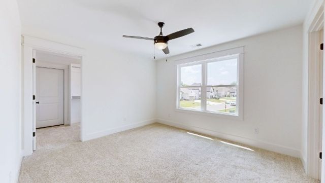 2504 Colleen Dr, Murfreesboro, TN 37128