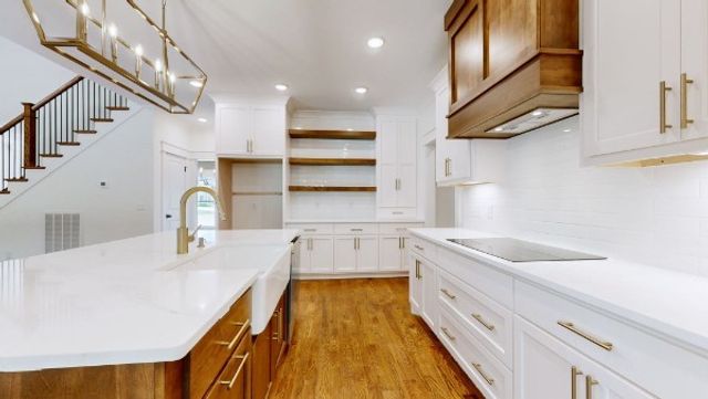 2504 Colleen Dr, Murfreesboro, TN 37128