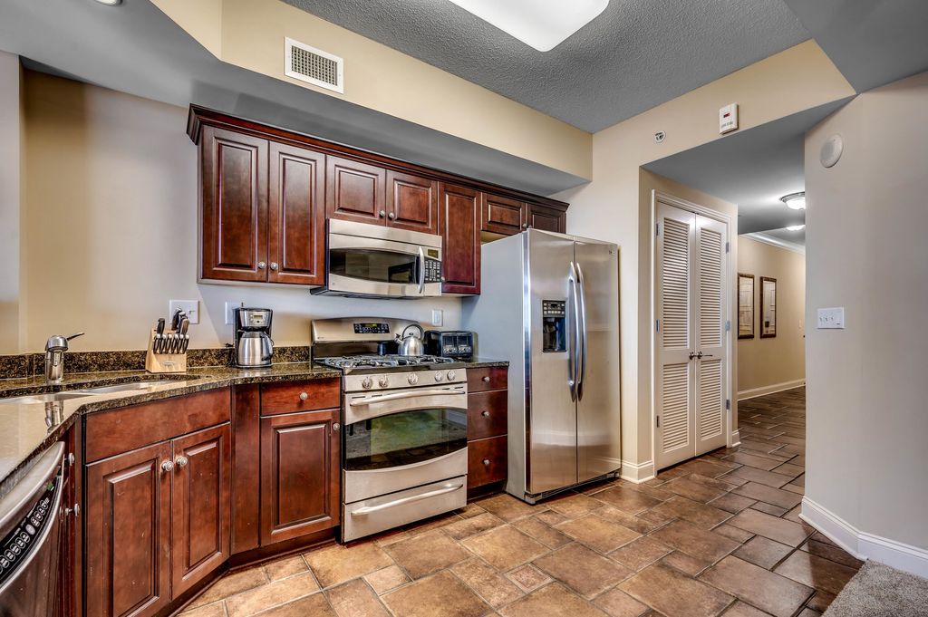 100 N Beach Blvd Unit 210, North Myrtle Beach, SC 29582 — photo 3