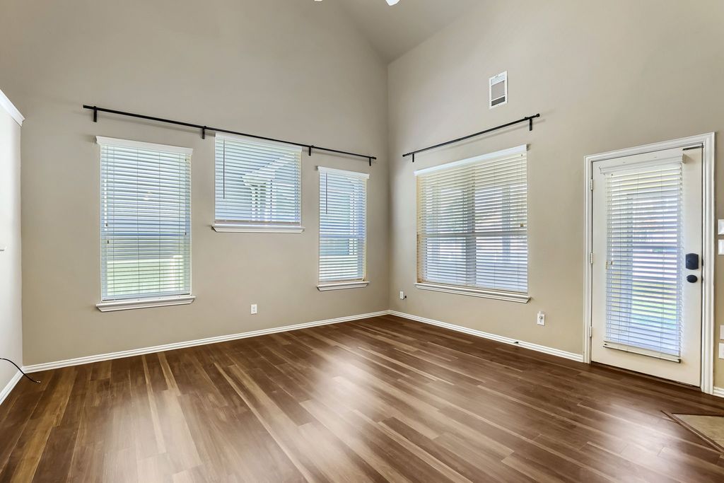 1051 Providence Boulevard, Providence Village, TX 76227 — photo 4