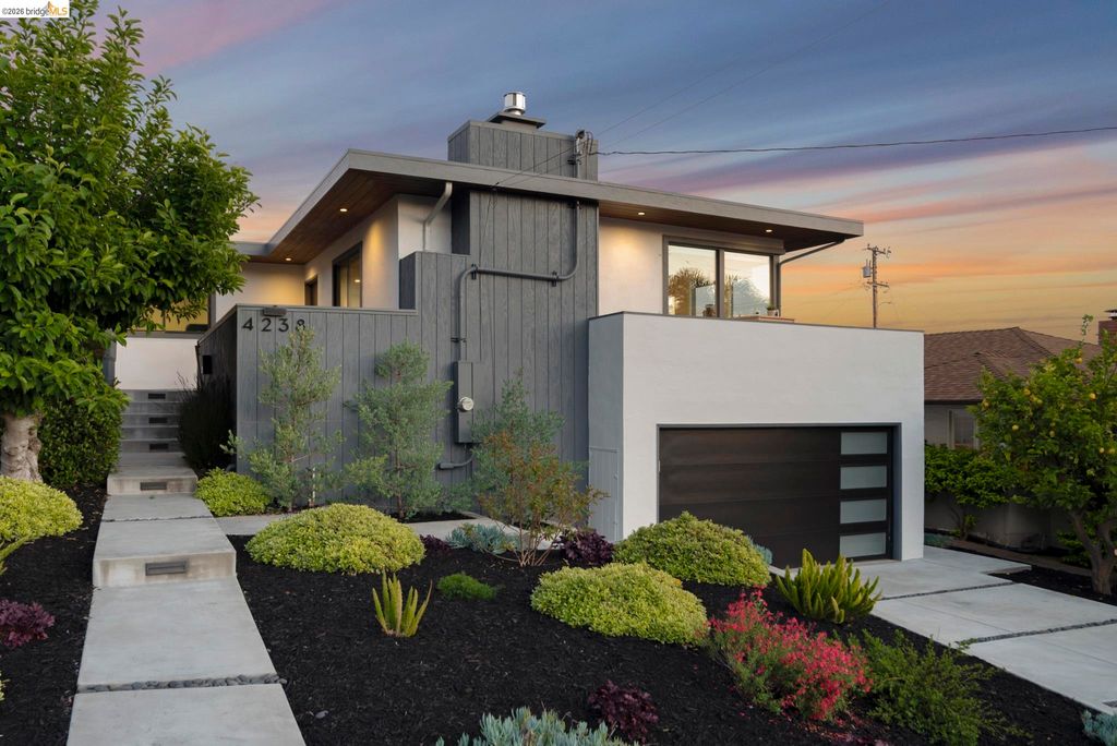 4238 Laguna Ave, Oakland, CA 94602