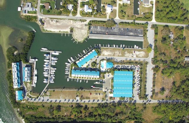 2 Davit CT, Placida, FL 33946