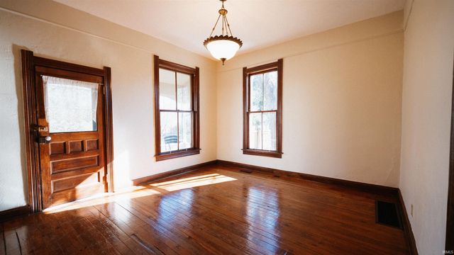 1605 W 7th Street, Bloomington, IN 47404