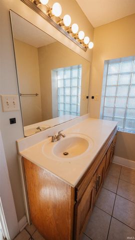 1605 W 7th Street, Bloomington, IN 47404