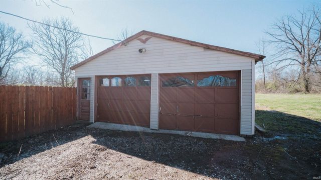 1605 W 7th Street, Bloomington, IN 47404