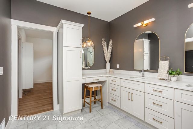 34 W Grove Court, Thomas Twp, MI 48623