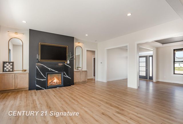 34 W Grove Court, Thomas Twp, MI 48623