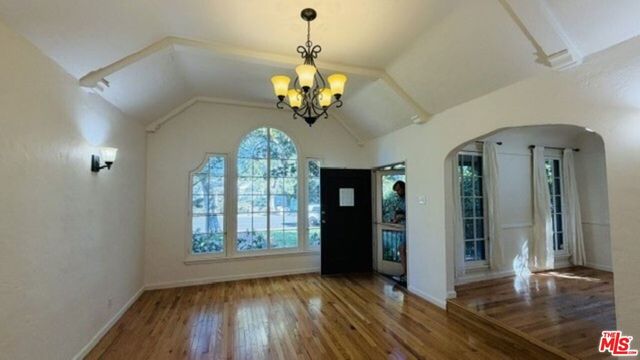 11914 Hartsook Street, Valley Village, CA 91607