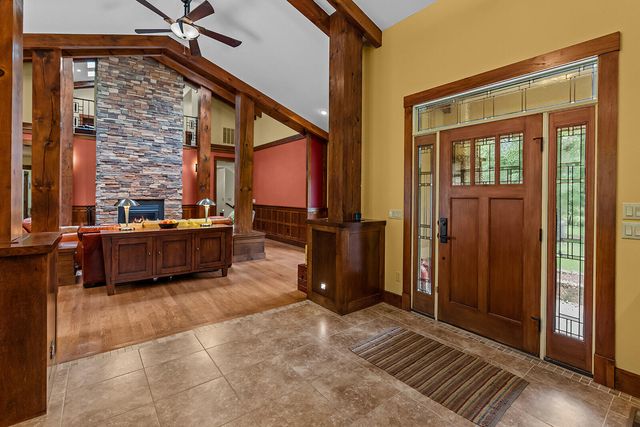 3248 S Farm Road 203, Springfield, MO 65809
