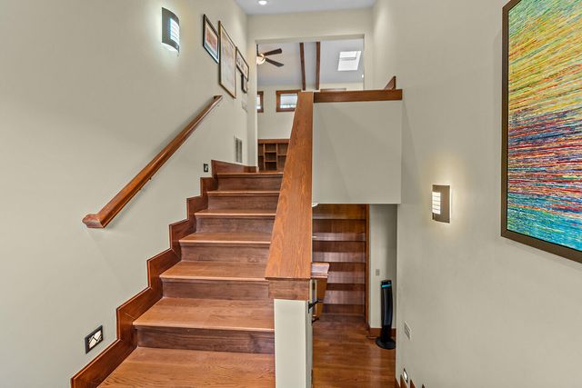3248 S Farm Road 203, Springfield, MO 65809