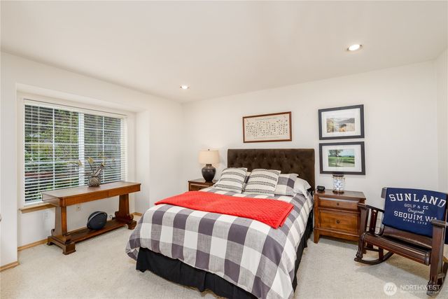 113 Fairway Place, Sequim, WA 98382