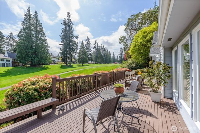 113 Fairway Place, Sequim, WA 98382