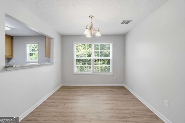 8569 Thomas Road, Riverdale, GA 30274