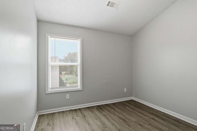 8569 Thomas Road, Riverdale, GA 30274