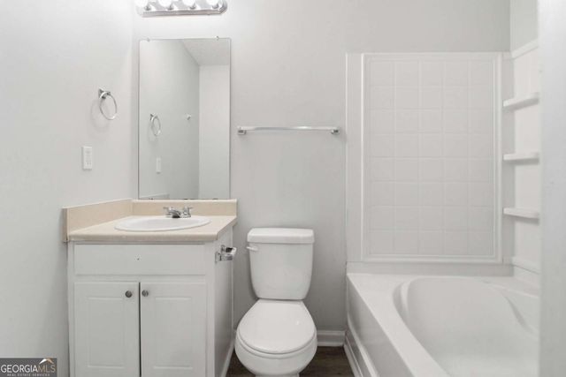 8569 Thomas Road, Riverdale, GA 30274