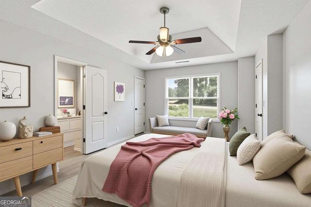 8569 Thomas Road, Riverdale, GA 30274