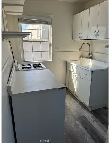 708 N Harbor Boulevard, Fullerton, CA 92832