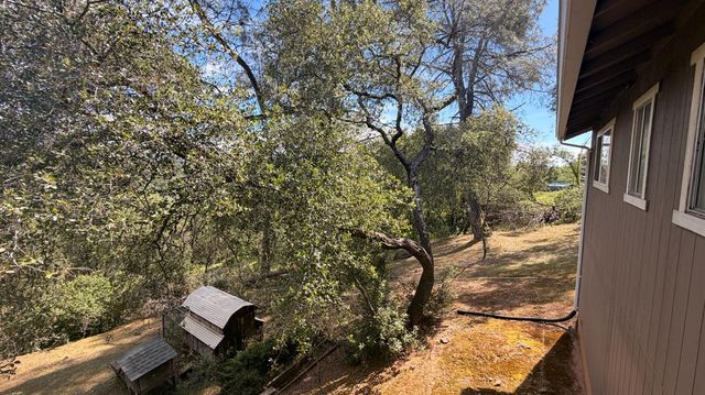 2988 Golden Gate Dr, San Andreas, CA 95249