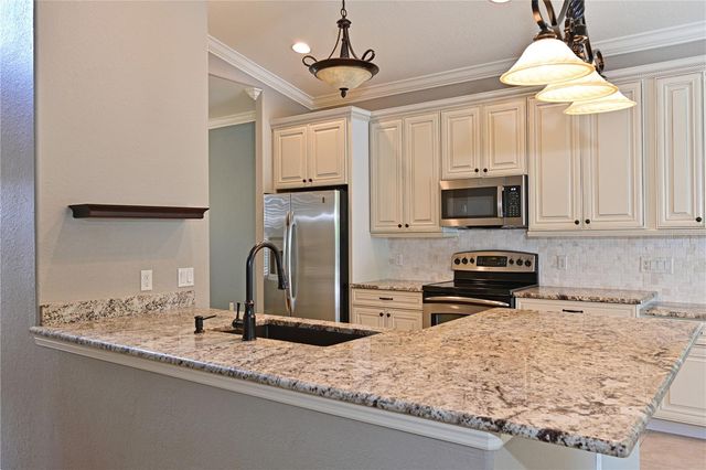 210 WINDING RIVER TRAIL, Bradenton, FL 34212