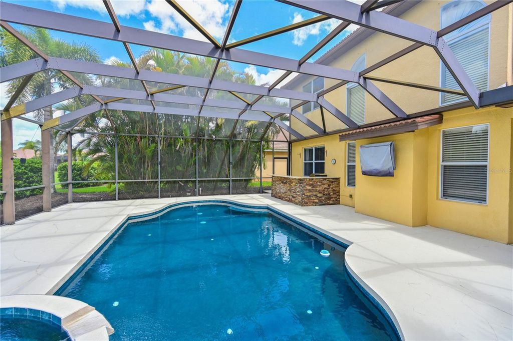 Image 31 of property listing at 210 WINDING RIVER TRAIL, Bradenton, FL 34212