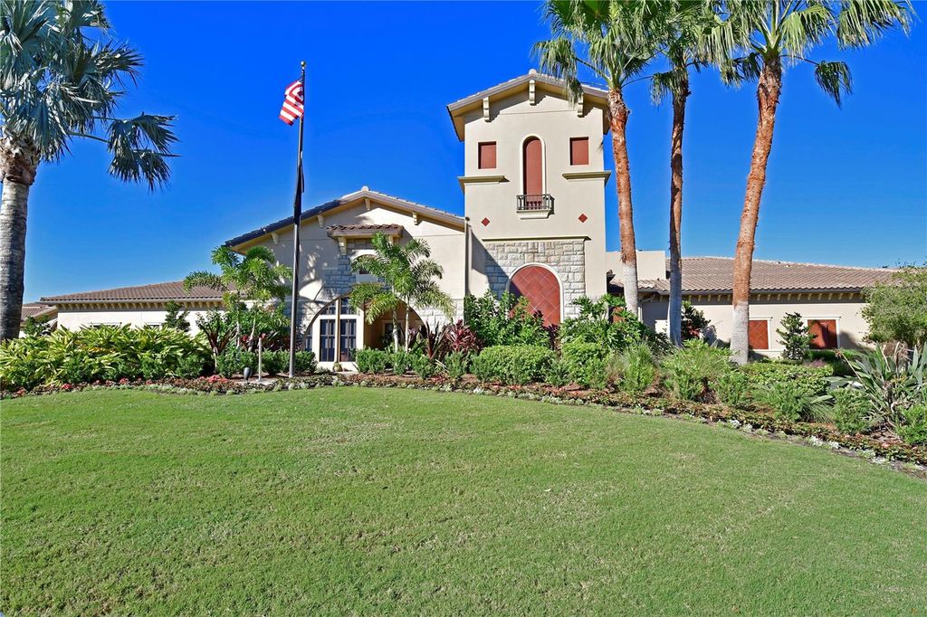 Image 32 of property listing at 210 WINDING RIVER TRAIL, Bradenton, FL 34212