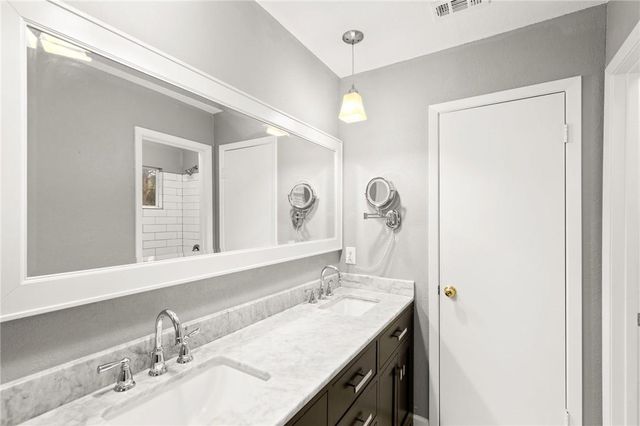 9708 Moorberry ST, Austin, TX 78729