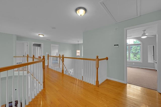 16 Lindsey Ln, Charlton, MA 01507