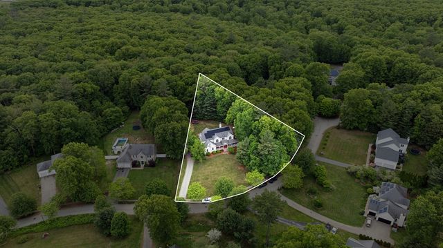 16 Lindsey Ln, Charlton, MA 01507