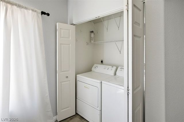 8400 White Eagle Avenue 102, Las Vegas, NV 89145
