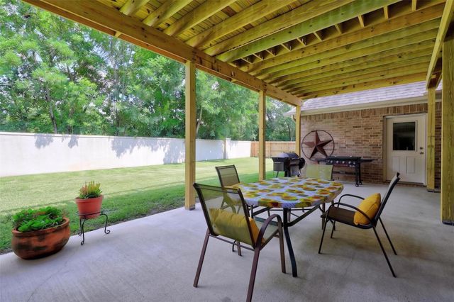 13726 Magnolia Manor Drive, Cypress, TX 77429
