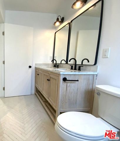 8462 Kirkwood Drive, Los Angeles, CA 90046