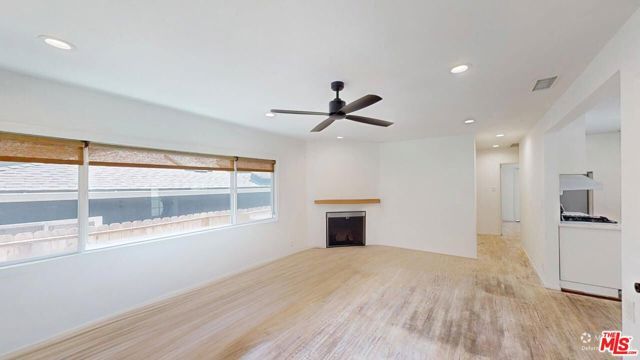 8462 Kirkwood Drive, Los Angeles, CA 90046