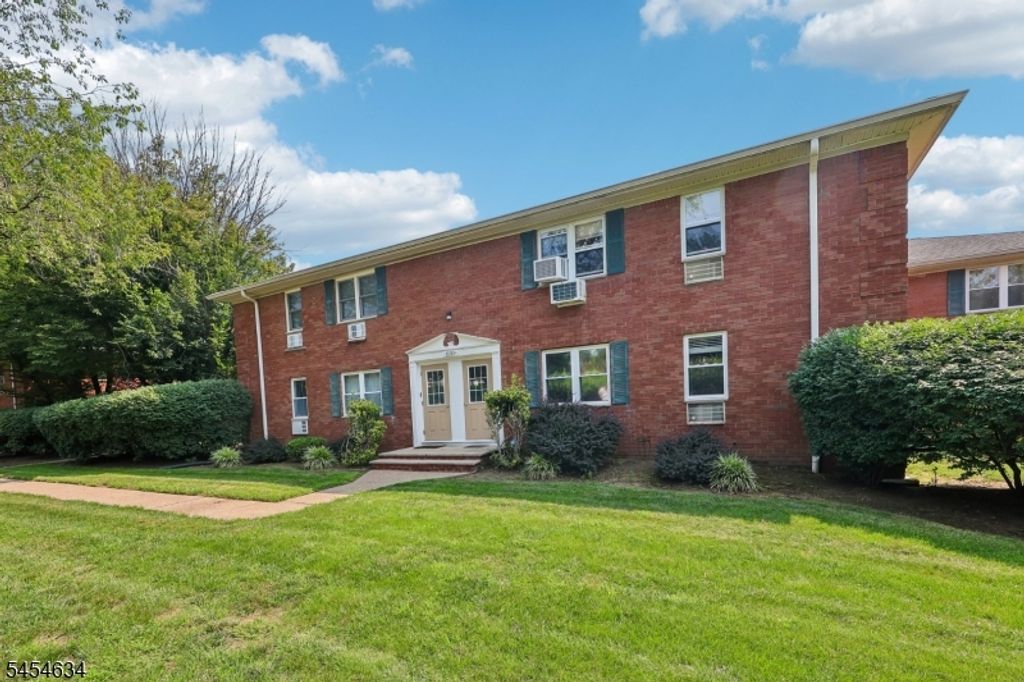 1130 Valley Rd 1B, Wayne Twp., NJ 07470 — exterior